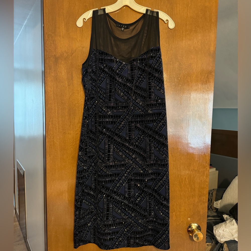 Sleeveless formal glitter dress XL